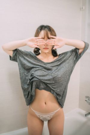 亚洲尤物av在线_720在线手机播放