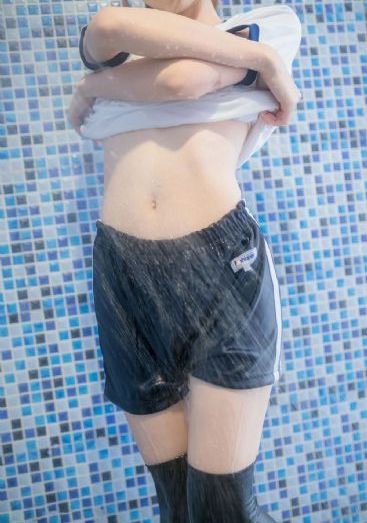 国产色欲色欲www在线播放_JVID性感写真